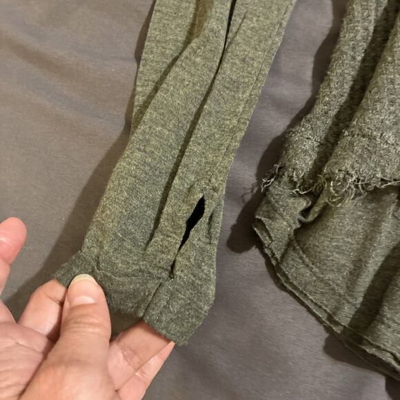 We The Free Long Sleeve Boho Waffle Knit Flowy Top Women's Large Green - Picture 6 of 9